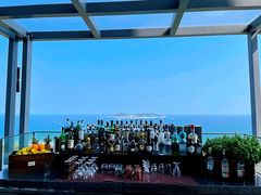 -瑰丽酒店·海吧·天际下午茶·现场DJ·天台酒吧