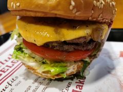 -The Habit Burger Grill 哈比特汉堡(复兴soho店)