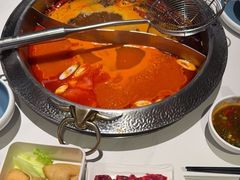 -左庭右院鲜牛肉火锅(金山万达店)