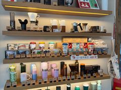 -星巴克臻选(湖滨道店)