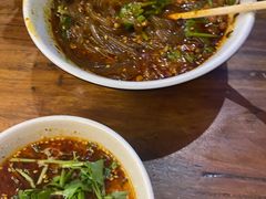 -万记麻辣烫国展总店