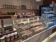 面包甜点陈列柜-老大昌(淮海中路店)