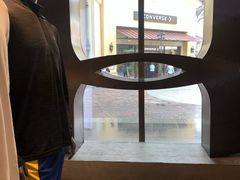 -UNDER ARMOUR(八达岭奥莱店)