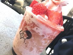 莓莓冰淇淋-喜茶(上海兴业太古汇店)