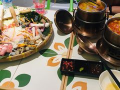 -越弥越南传统美食馆