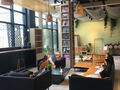 -光海书局(南京东路第一百货店)
