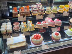 -CARINO BAKERY&CAFE(人广来福士店)