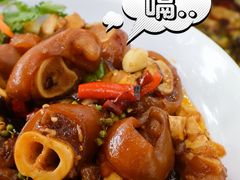 -丹水桥地锅鱼·翘嘴鲌·地方特色全鱼宴(丹江口大坝店)
