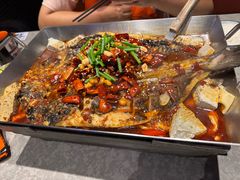 -鸣记脆皮烤鱼·海鲜烤鱼(马栏店)