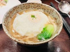 长寿面-杭州西子湖四季酒店·金沙厅