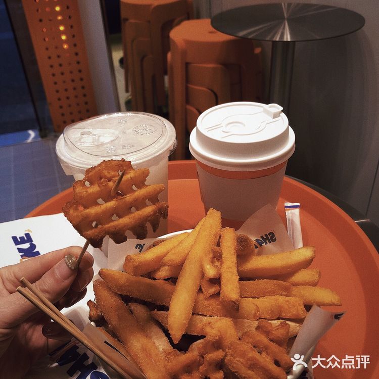 SH4KE薯条专门店潮人潮流小吃