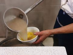 -马市街食它汤店(解放路店)