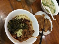-潘国仙耳光馄饨(黄家阙路店)