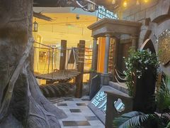 -暴风岛沉浸式体验馆(百联世纪店)