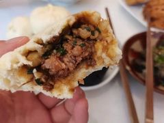 鲜肉包-李与白包子铺(桐梓林店)