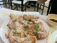 -覃记海鲜美食餐厅