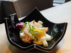 凤梨虾球-穹六人间 people 6(岳阳路店)