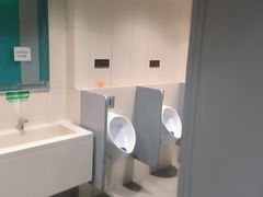 -上海体育场