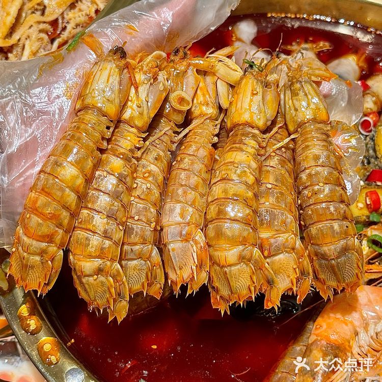 毛肚巨多的一家冒菜小店！实现毛肚自由啦！好爱他家的冒菜