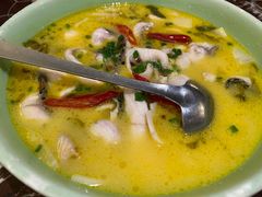 酸菜鱼-新白鹿餐厅(爱琴海购物中心店)