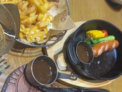 -西语炭烧牛排·西厨(石龙店)