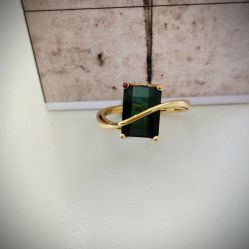 -莲七珠宝(西万达店)