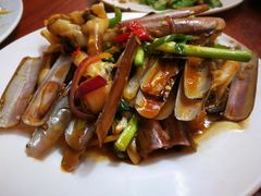 -岛中岛·海鲜大排档·万宁老字号(东澳店)