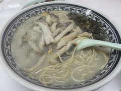 -明呈黄鱼面馆(斜土路店)