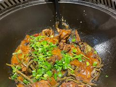 -锅老头海鲜铁锅炖
