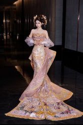 -莫小姐婚纱