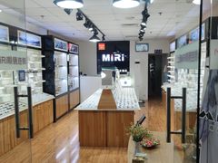 -MiRi眼镜·蔡司·星趣控·尼康控优点视觉合作店(南京东路店)