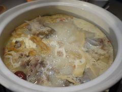 招牌筒骨砂锅-小骨煲金华砂锅(转塘金街美地店)