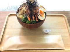 -Poke lemon海鲜波奇饭·柠檬茶(金碧开放小区店)
