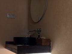 -灸春堂·艾灸·痛症·整脊连锁(之江银泰店)
