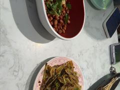 -嗨辣小聚·盘锦河蟹·海鲜烧烤龙虾(盘锦十年好店)