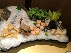 -余欢领鲜火锅(新街口店)