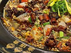 -渔语鱼新川菜Bistro(万象天地店)