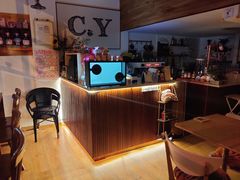 -C.Y Cafe
