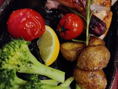 -WOLFGANG PUCK KITCHEN & BAR(迪士尼小镇店)