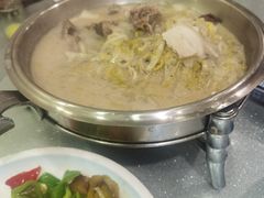 -东北农家小院(定西路店)