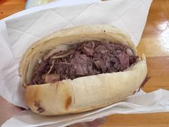 -闫家驴肉火烧(五四店)