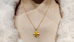 -周生生Chow Sang Sang(东方店)