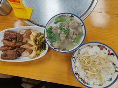 -明姨仔潮汕美食·碳炉猪脚·汕尾牛腩饭·起片鸡煲(起义路店)