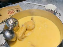 养颜浓浓鸡汤锅-澳美徕·港式花胶鸡火锅(高新万达店)