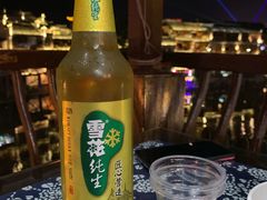 -临江餐馆二楼美食部落