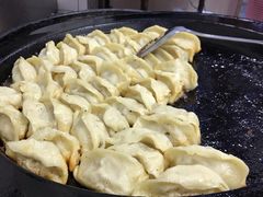 -黄阿姨锅贴大王(万航渡路店)