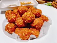 干炸小丸子-真地道京味府·鲜橙烤鸭·北京菜(朝外大街东大桥店)