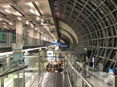 -维也纳国际机场