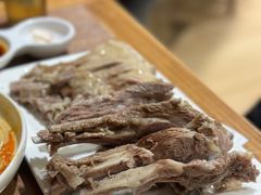 手抓羊肉-贯贯吉·清真餐厅(浙江中路店)