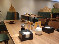 -贯贯吉·清真餐厅(浙江中路店)